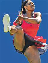 Serena Williams szÃ©ttett lÃ¡bbal villantott // Szexi SportolÃ³nÅ‘k