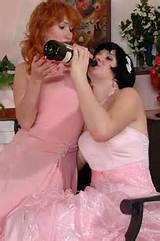 Heated lesbian chick getting anal workout putting to work huge strap ...