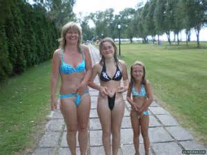 fail art daughter parenting mother daughter bikini wtf parenting fail