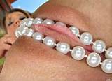 Pearl Necklace Pussy - MUCHOSUCKO.com