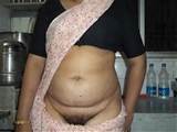 hairy pussy poping out of her saree arpita like girl showing her ...