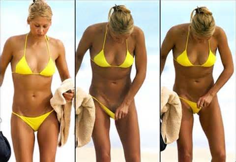 Anna Kournikova flashes her bush