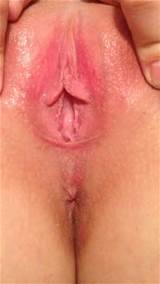 Pink pussy wide open. [f]