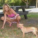 Flashing Pussy flash MILF Exposed pussy Exposed in public Park Picnic ...