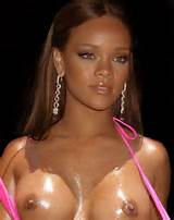 ... bans Rihannaâ€™s nude photos, Twitter welcomes RiRiâ€™s pussy shots