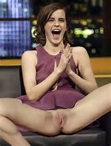 Emma Watson: frontal spread eagle, 100% pussy naked - Star Private