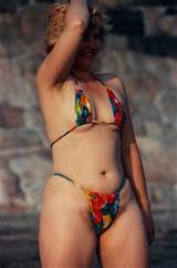 Bikini hairy bush - 30.jpg