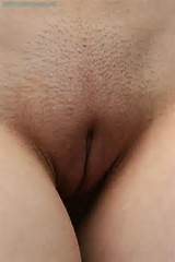 Brunette amateur girl shaved pussy