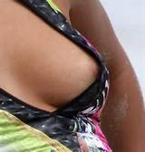 beyonce-nip-slip-042710c