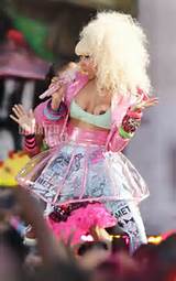 Nicki Minaj Nip Slip2