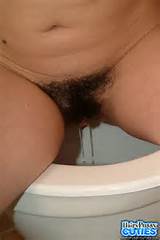 Hairy pussy play
