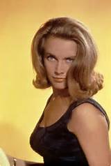 Honor Blackman | Miradas (Looking at You...) | Pinterest