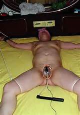 Vacuum pussy pumping - torture photos