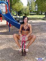 ... fingers her pussy at the playground (12 Pic Gallery) | Faps Per Second