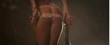 Jennifer Aniston â€“ Weâ€™re the Millers UNDRESSING