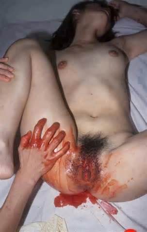 BWDIHmiCIAArT9t Jpg In Gallery Malay Virgin Pussy Cipap Melayu Dara
