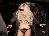 Lady Gaga flashes her vagina | The Blemish