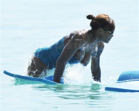 serena williams wardrobe malfunction breats slip