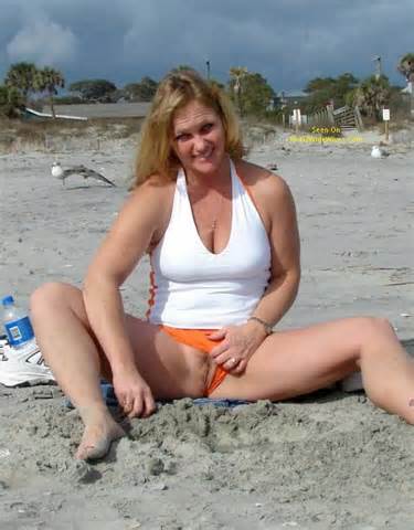 Real People, Real Profiles, 100% Real Readers Wives!
