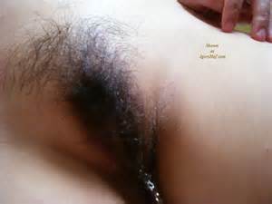 close up pussy close up of brunette s bush pissing pussy black pubic ...