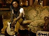 Lil' Wayne - Million Dollar Baby (Ft. DJ Drama)